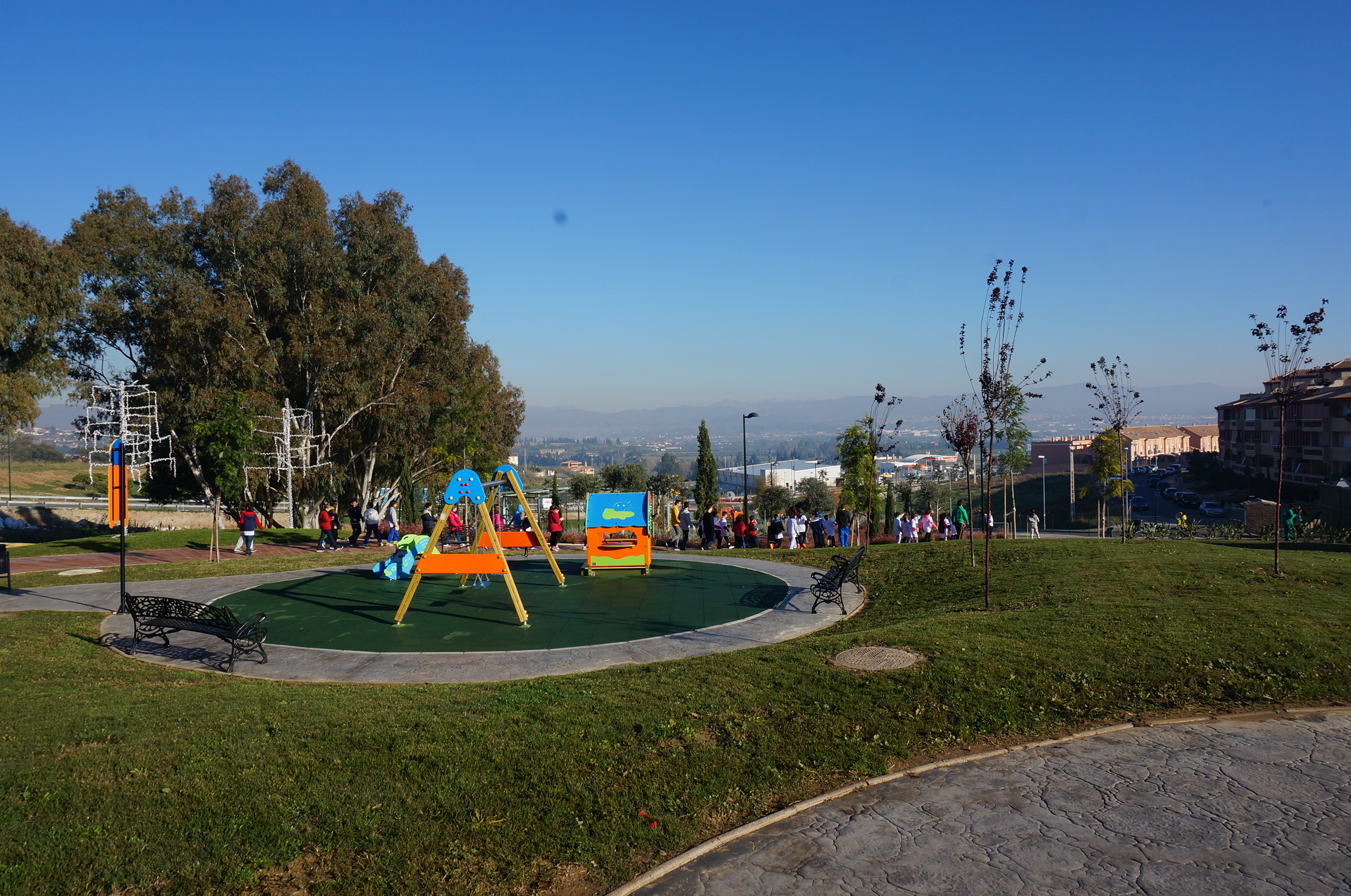 Imagen del parque infantil del Algarrobal (2014)