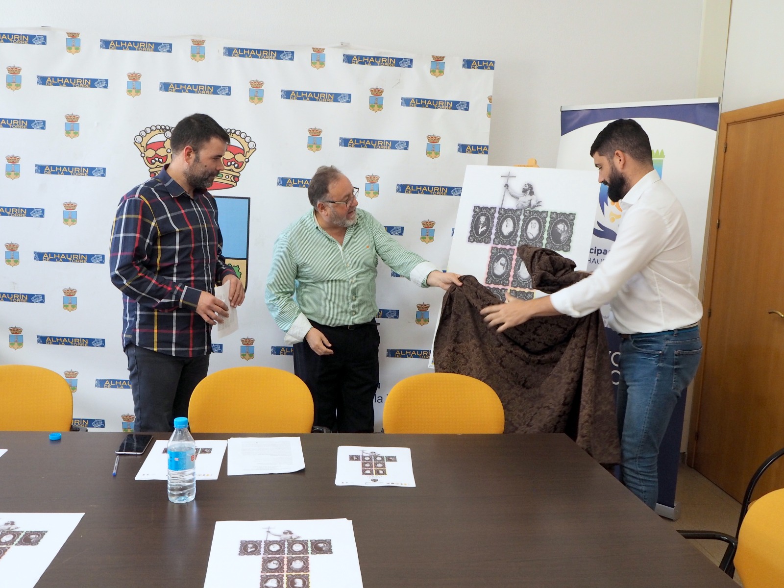 Descubrimiento del cartel de promoción turística de nuestra Semana Santa 2019