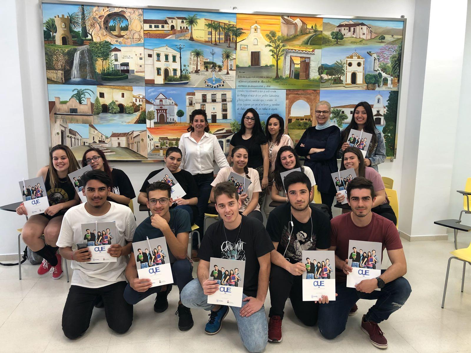 Curso de formación de azafatas y azafatos de congreso